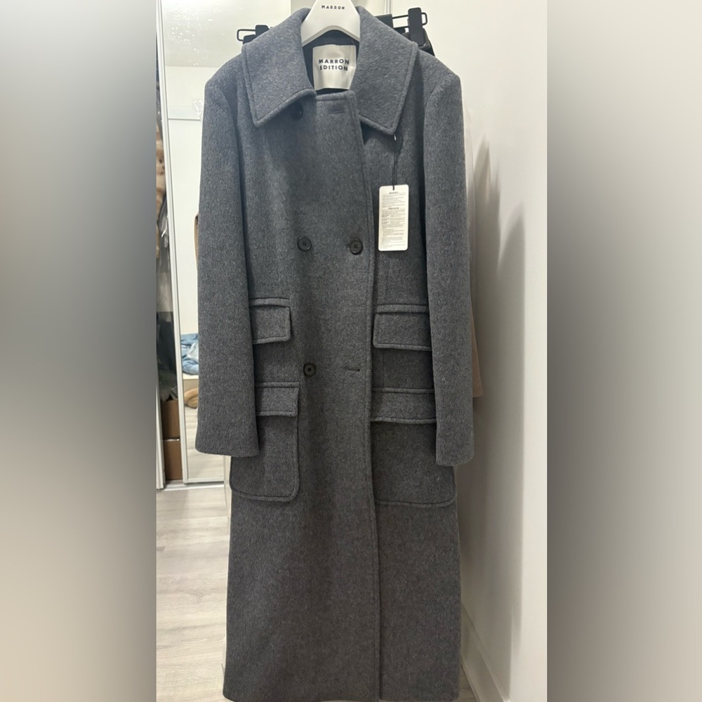 Marron Edition Belted Double-breasted Coat in Grey